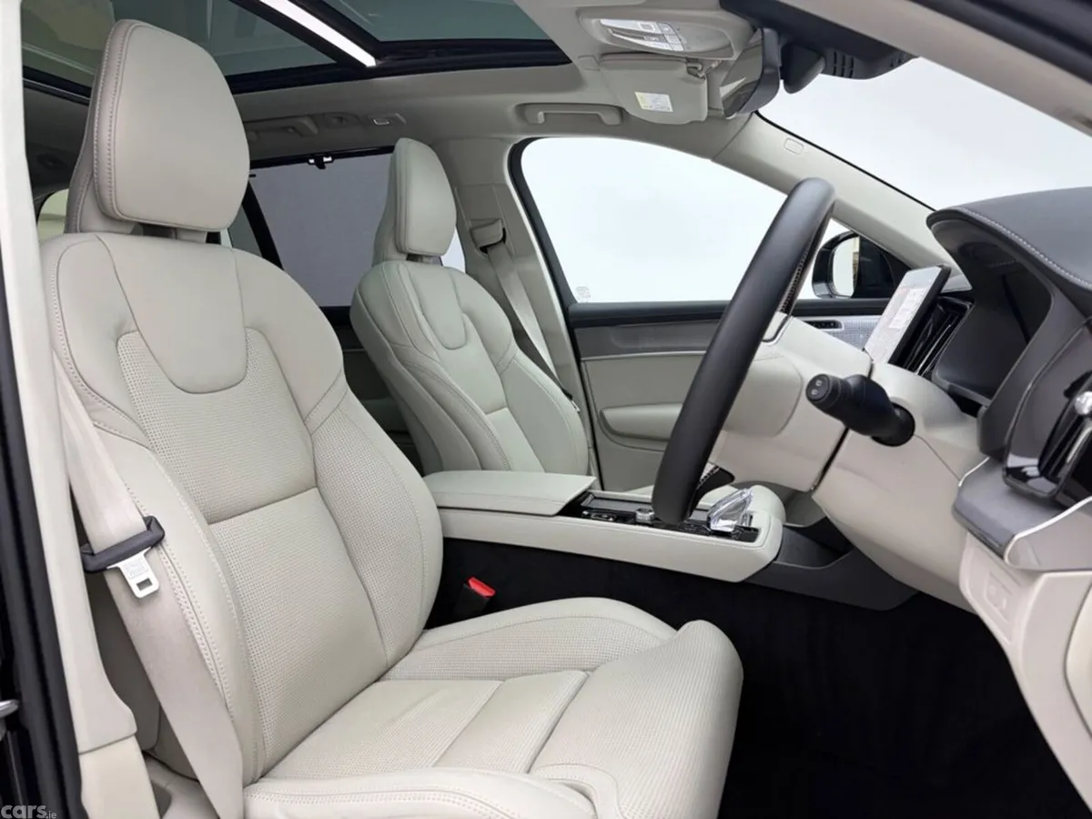 Volvo XC90 Estate, Petrol Plug-in Hybrid, 2026, Black