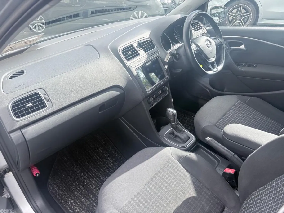 Volkswagen Polo Hatchback, Petrol, 2017, Silver