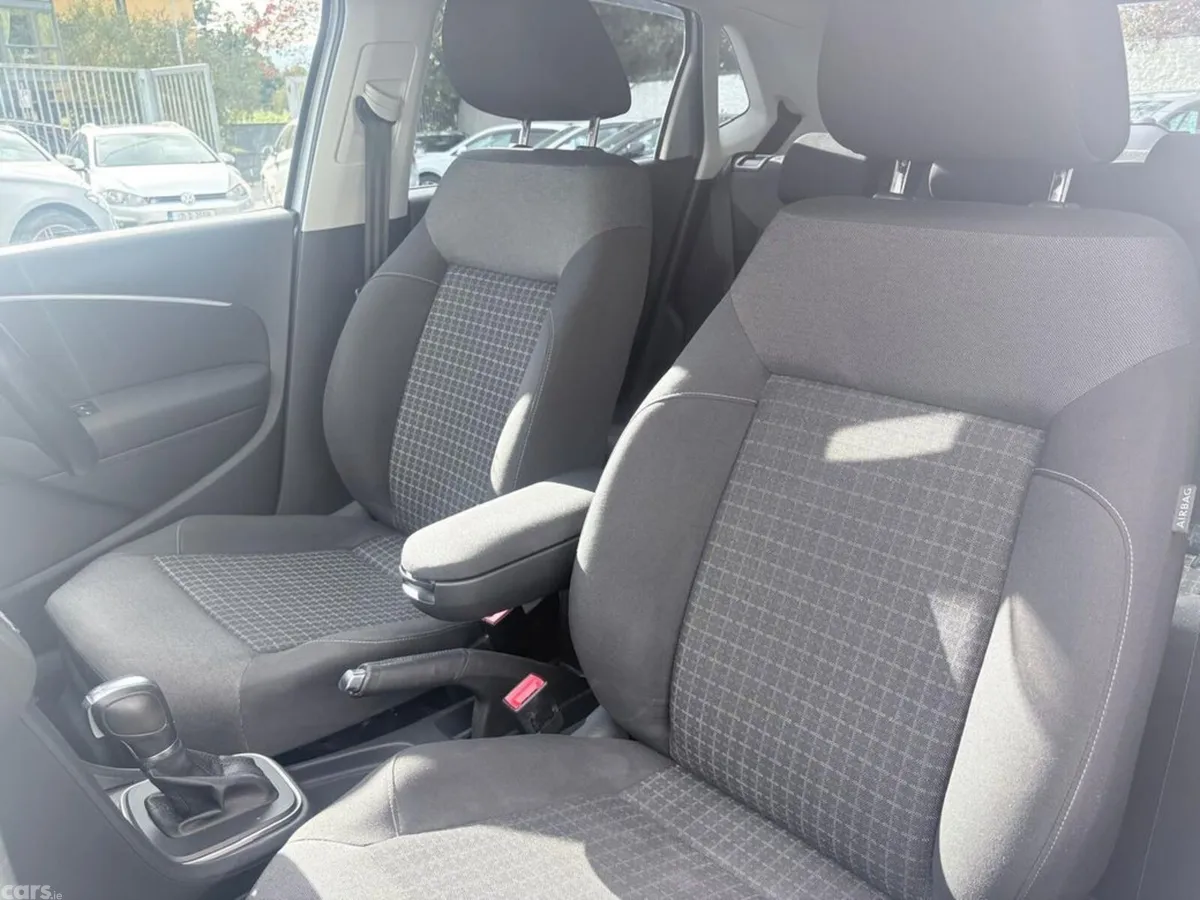 Volkswagen Polo Hatchback, Petrol, 2017, Silver