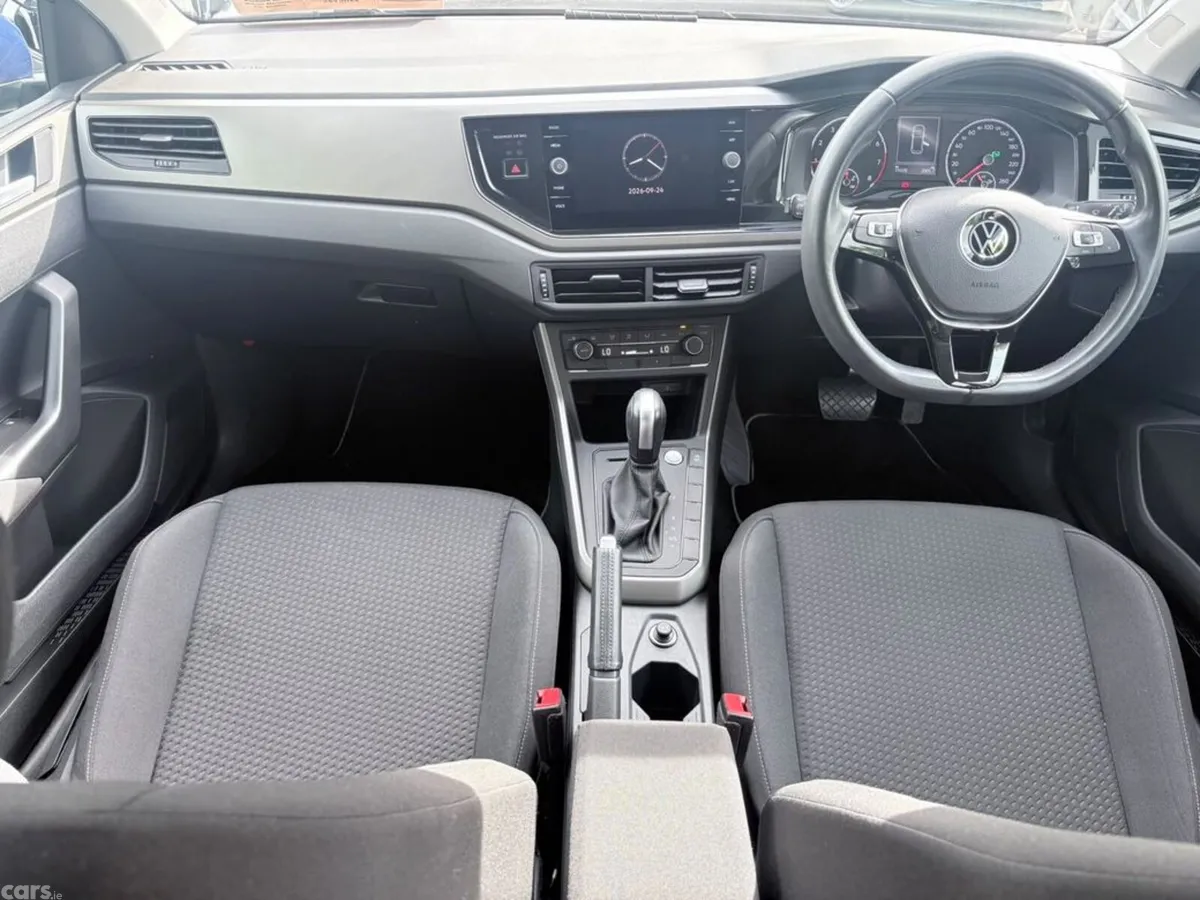 Volkswagen Polo Hatchback, Petrol, 2021, Blue