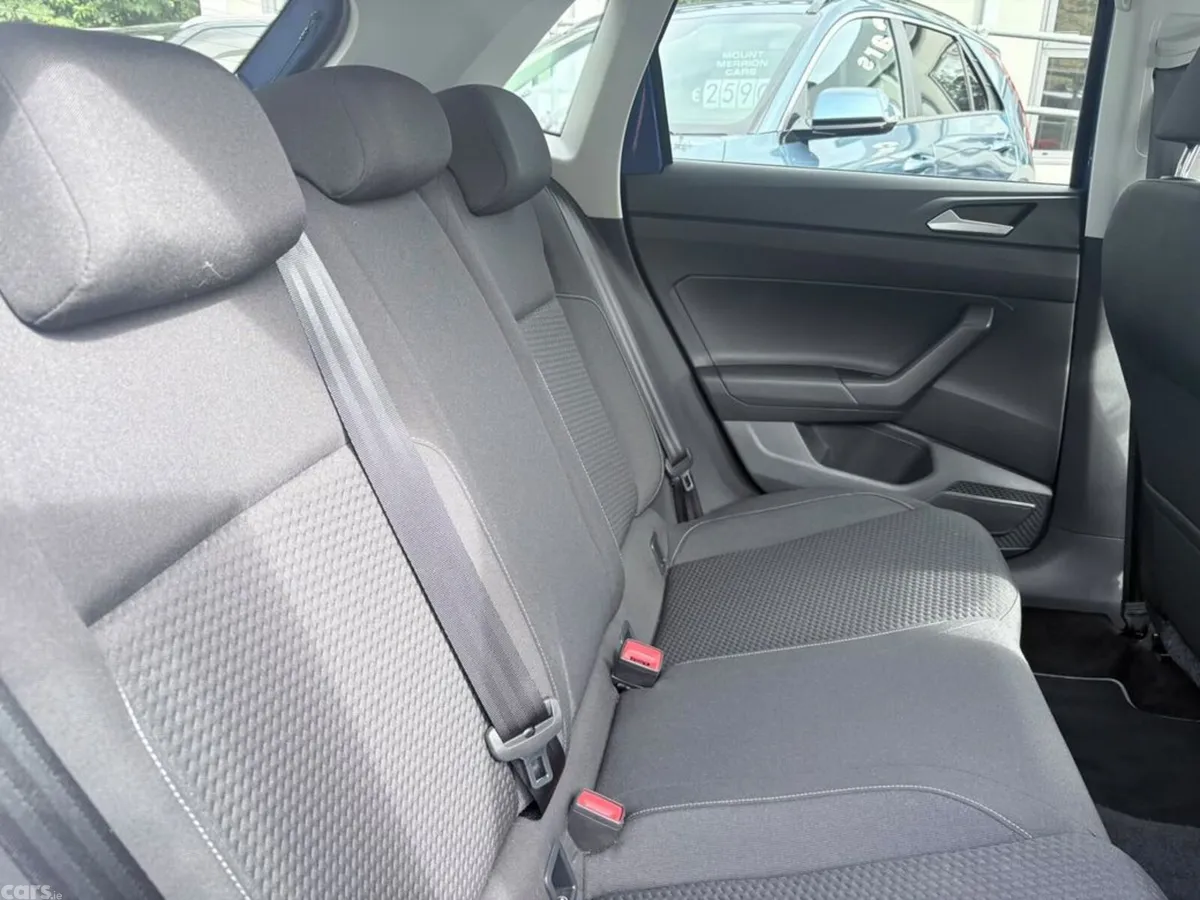 Volkswagen Polo Hatchback, Petrol, 2021, Blue