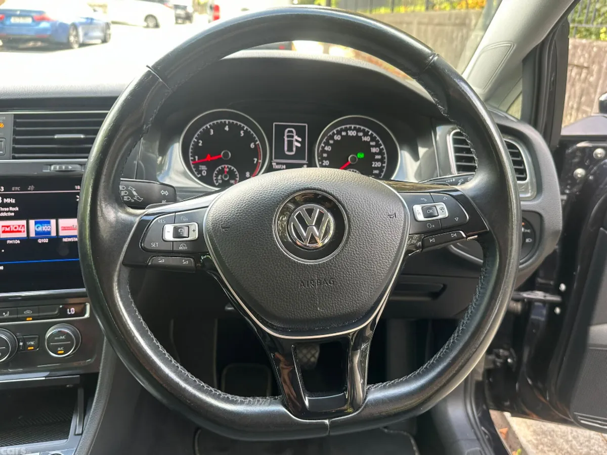Volkswagen Golf Estate, Petrol, 2018, Black