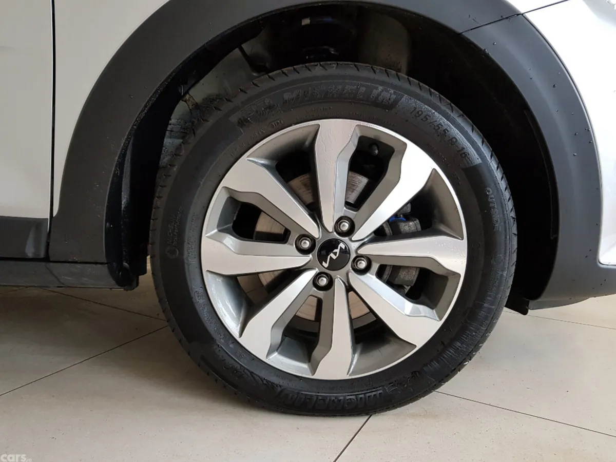 Kia Stonic Estate, Petrol, 2024, Grey