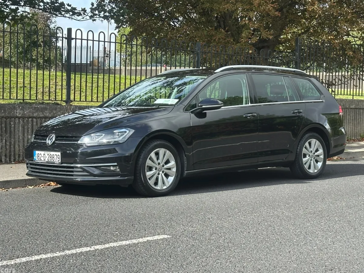 Volkswagen Golf Estate, Petrol, 2018, Black