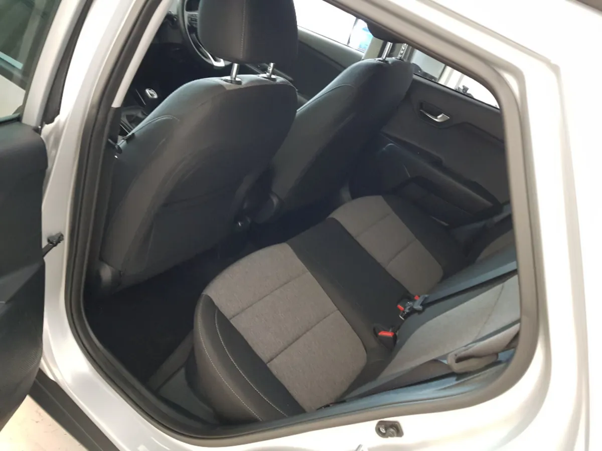 Kia Stonic Estate, Petrol, 2024, Grey