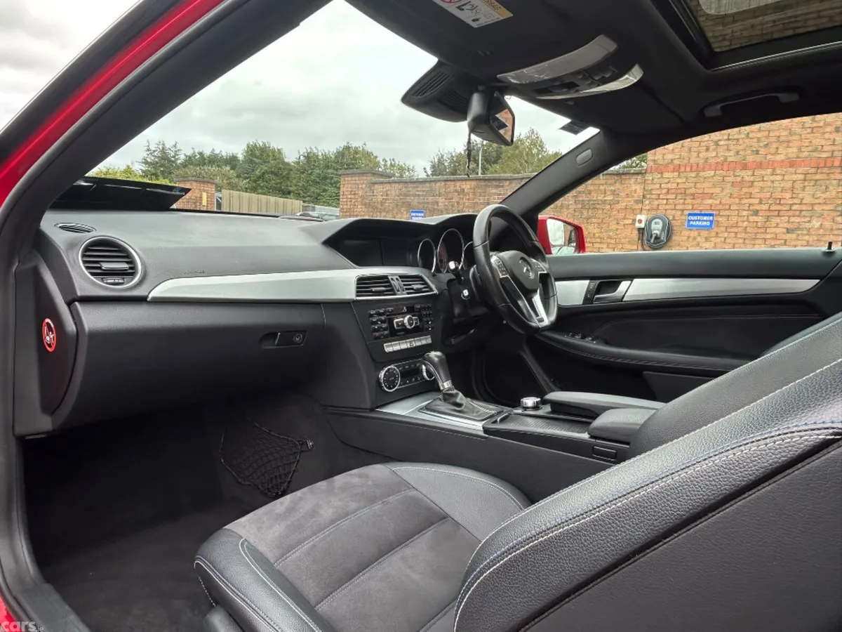 Mercedes-Benz C-Class Coupe, Diesel, 2015, Red