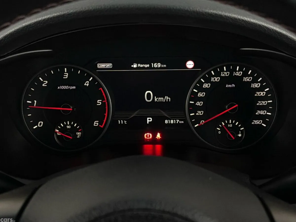 Kia Stinger Saloon, Diesel, 2019, Grey