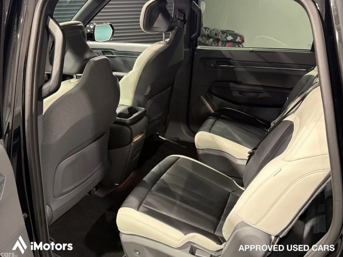 Kia EV9 SUV, Electric, 2026, Black