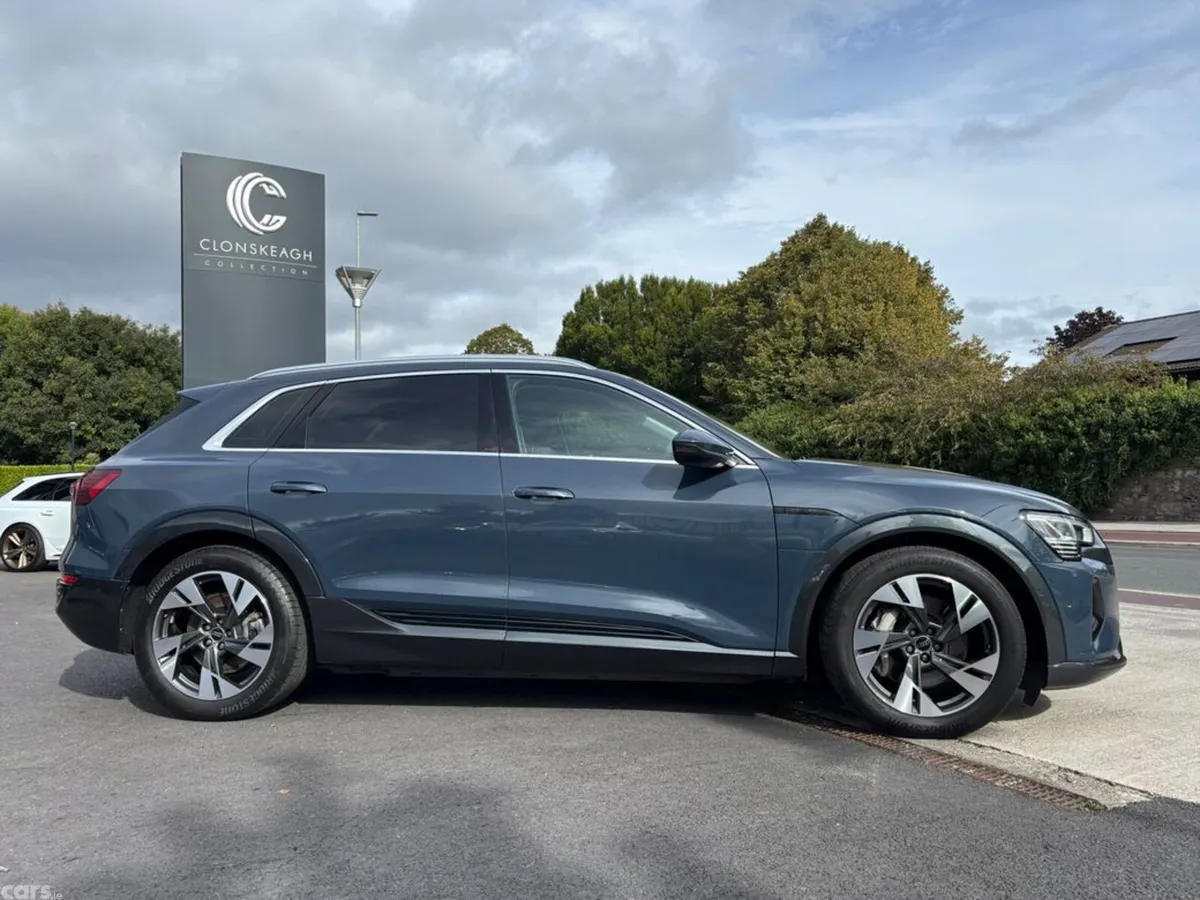 Audi Q8 e-tron Estate, Electric, 2024, Blue
