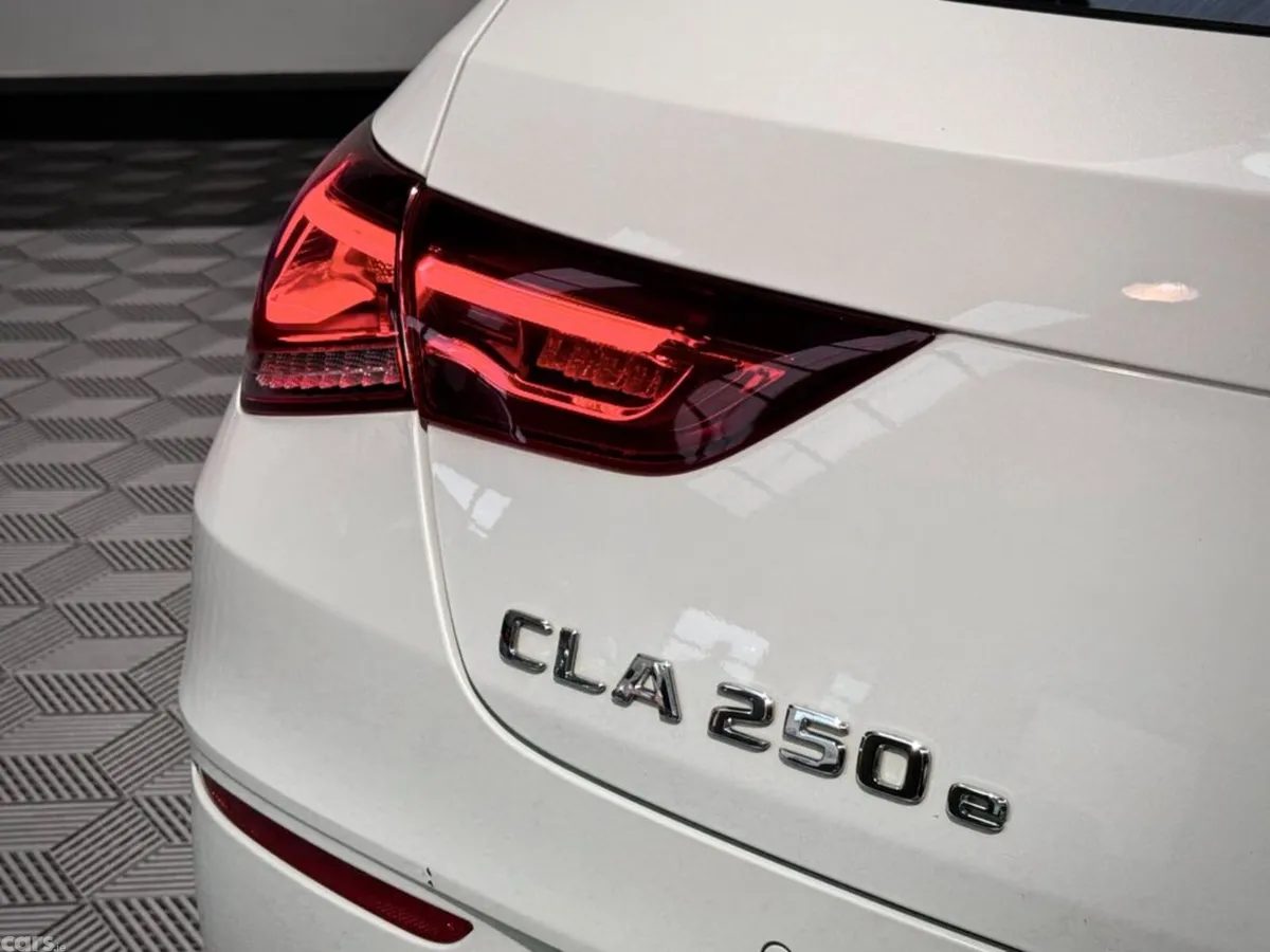 Mercedes-Benz CLA Estate, Petrol Hybrid, 2023, White