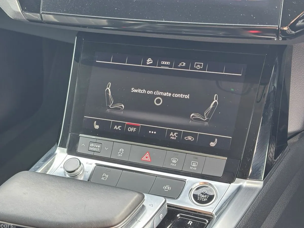 Audi Q8 e-tron Estate, Electric, 2024, Blue