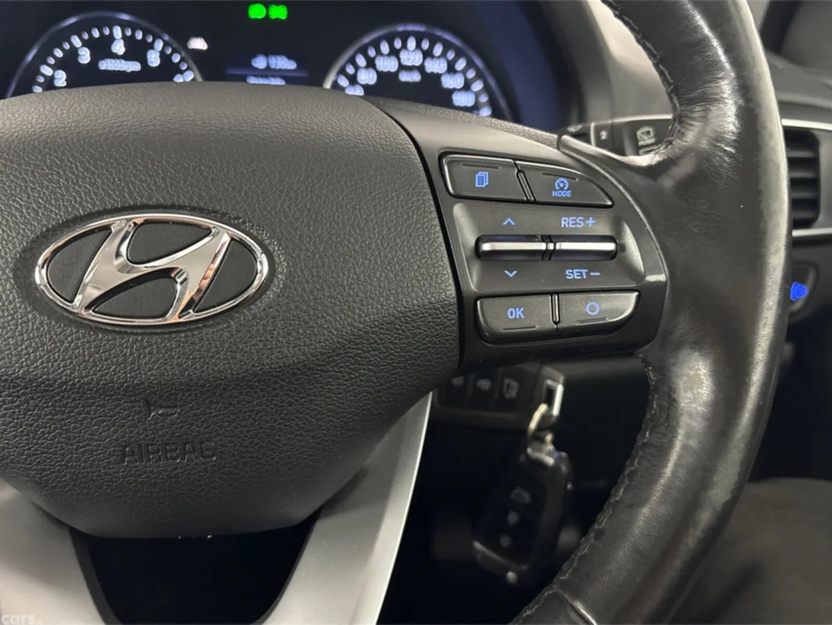 Hyundai i30 Hatchback, Petrol, 2020, Black