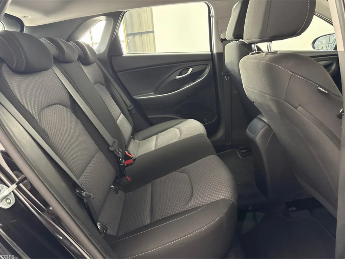 Hyundai i30 Hatchback, Petrol, 2020, Black