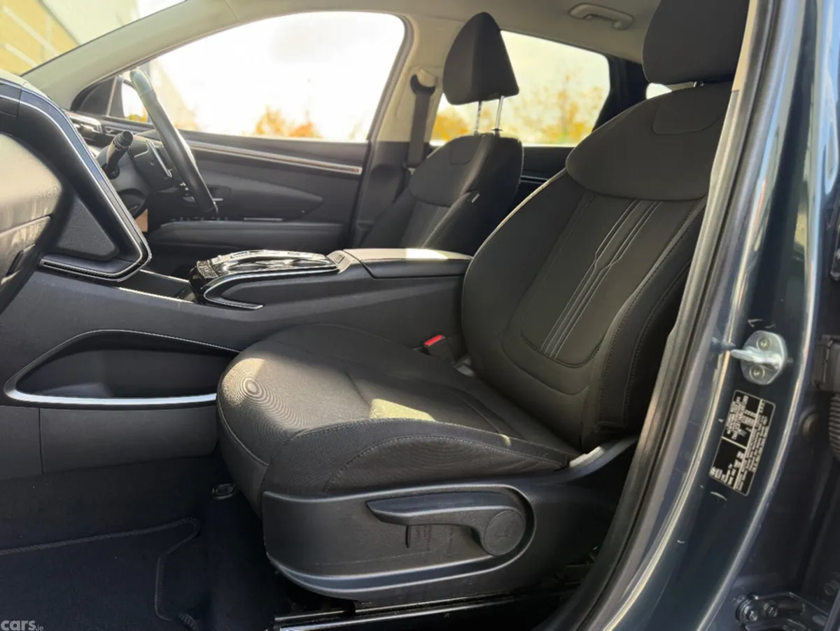Hyundai Tucson Estate, Petrol Hybrid, 2022, Blue