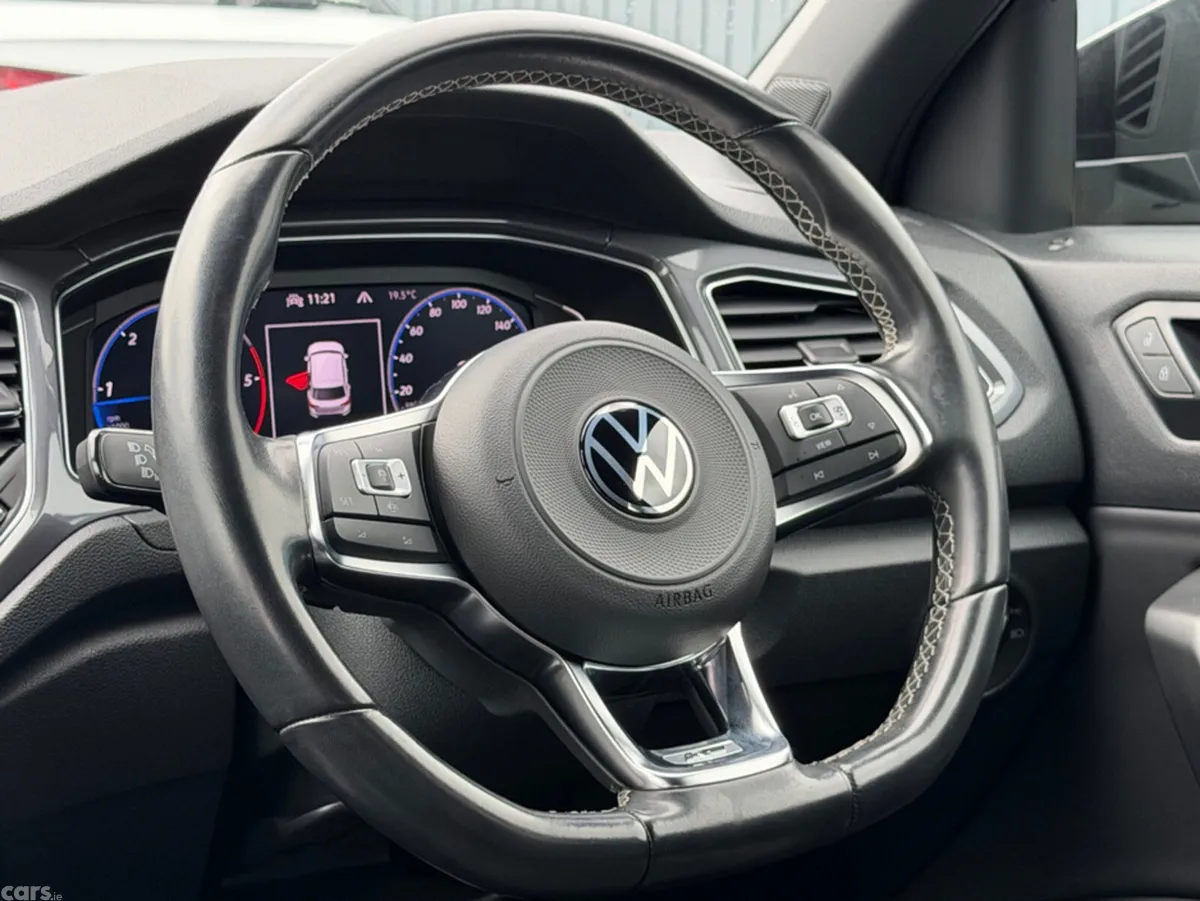Volkswagen T-Roc SUV, Diesel, 2021, Black