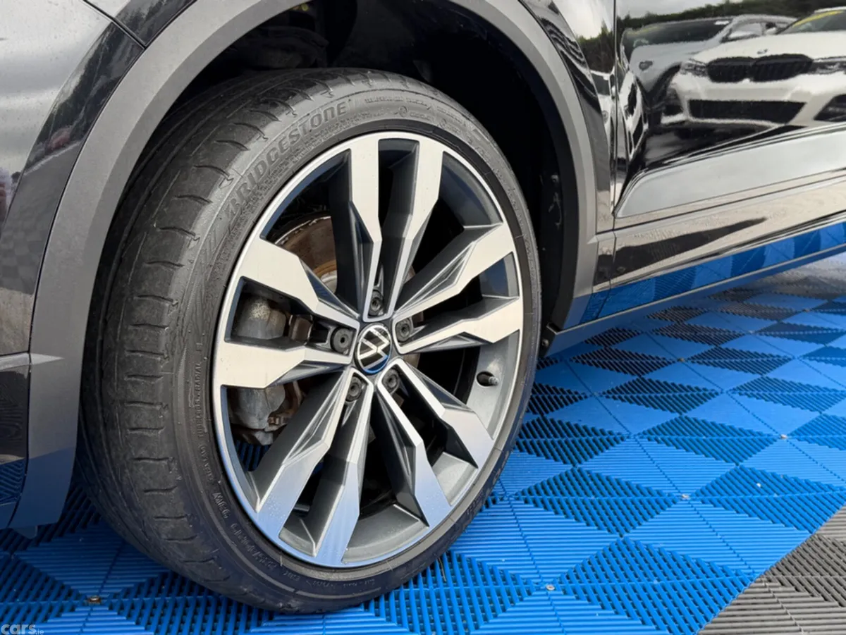 Volkswagen T-Roc SUV, Diesel, 2021, Black