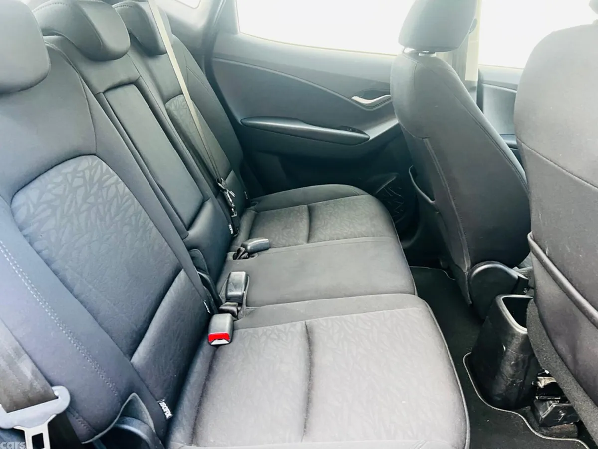 Hyundai ix20 MPV, Petrol, 2017, Grey