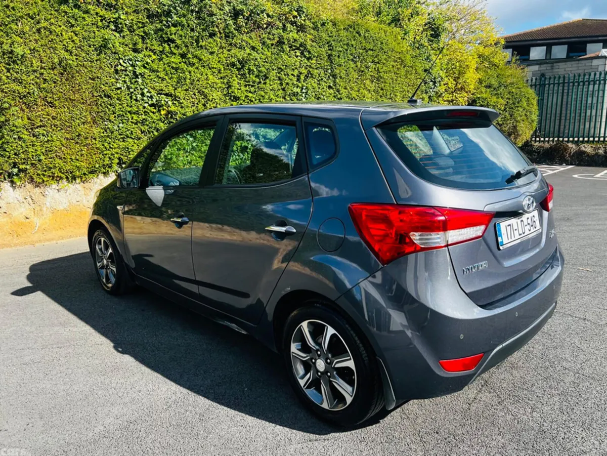 Hyundai ix20 MPV, Petrol, 2017, Grey