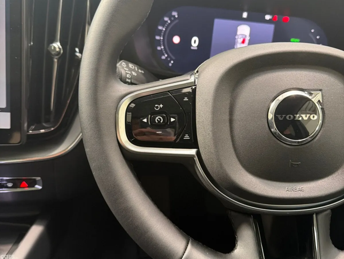Volvo XC60 SUV, Petrol Plug-in Hybrid, 2026, Blue