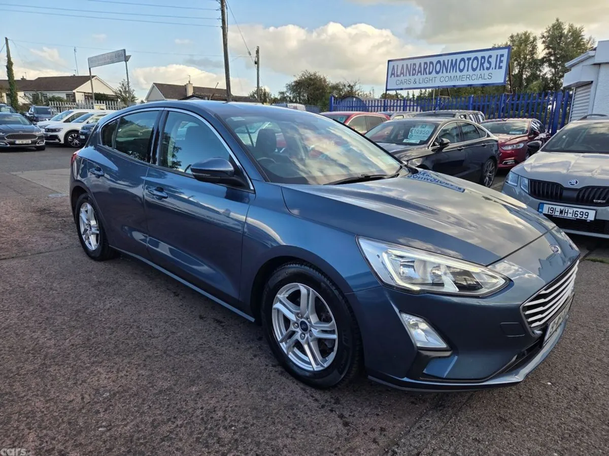 Ford Focus Hatchback, Diesel, 2019, Blue