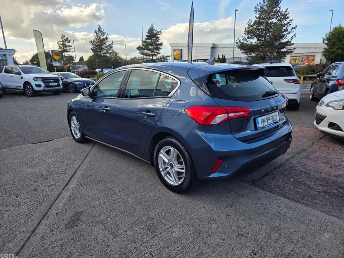 Ford Focus Hatchback, Diesel, 2019, Blue