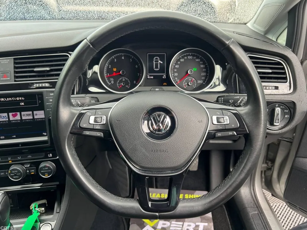 Volkswagen Golf Hatchback, Petrol, 2017, Silver