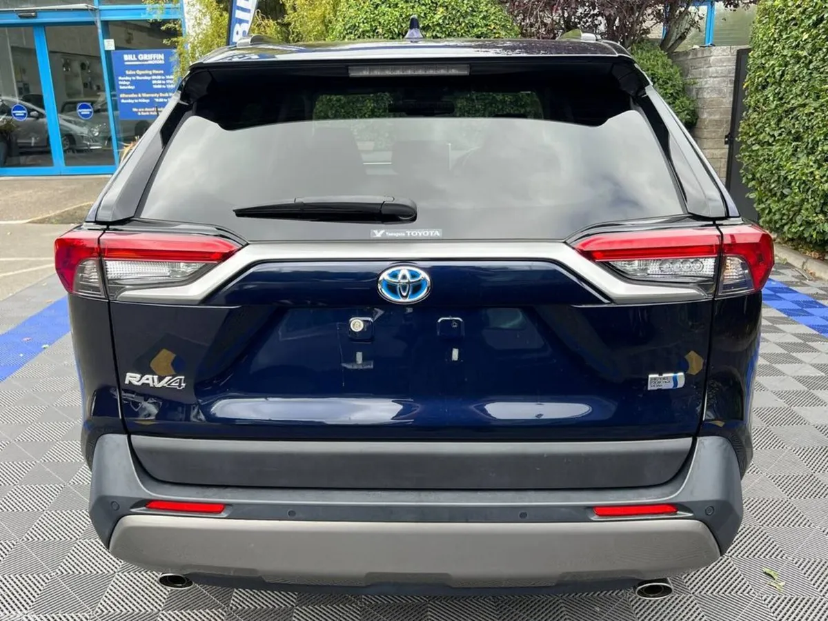 Toyota RAV4 SUV, Petrol Hybrid, 2022, Blue