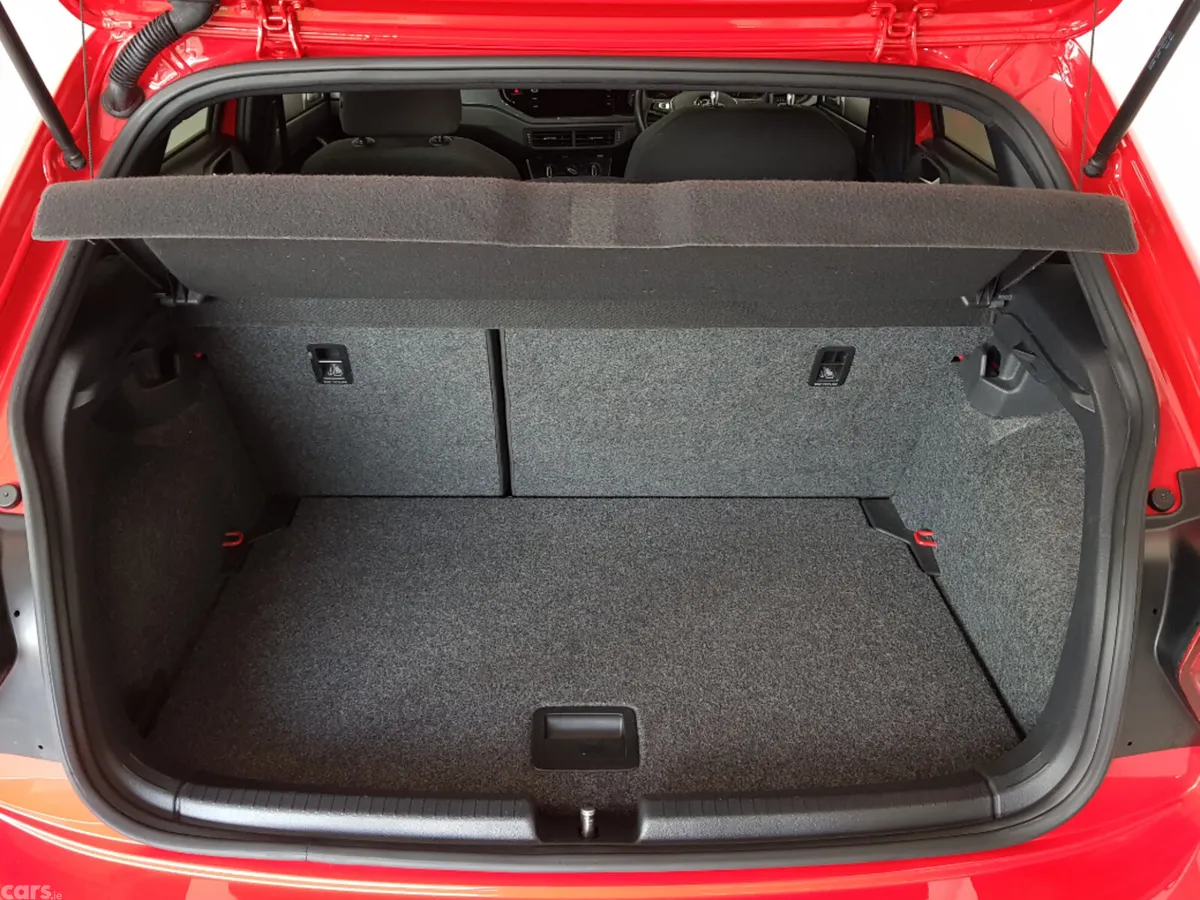 Volkswagen Polo Hatchback, Petrol, 2021, Red