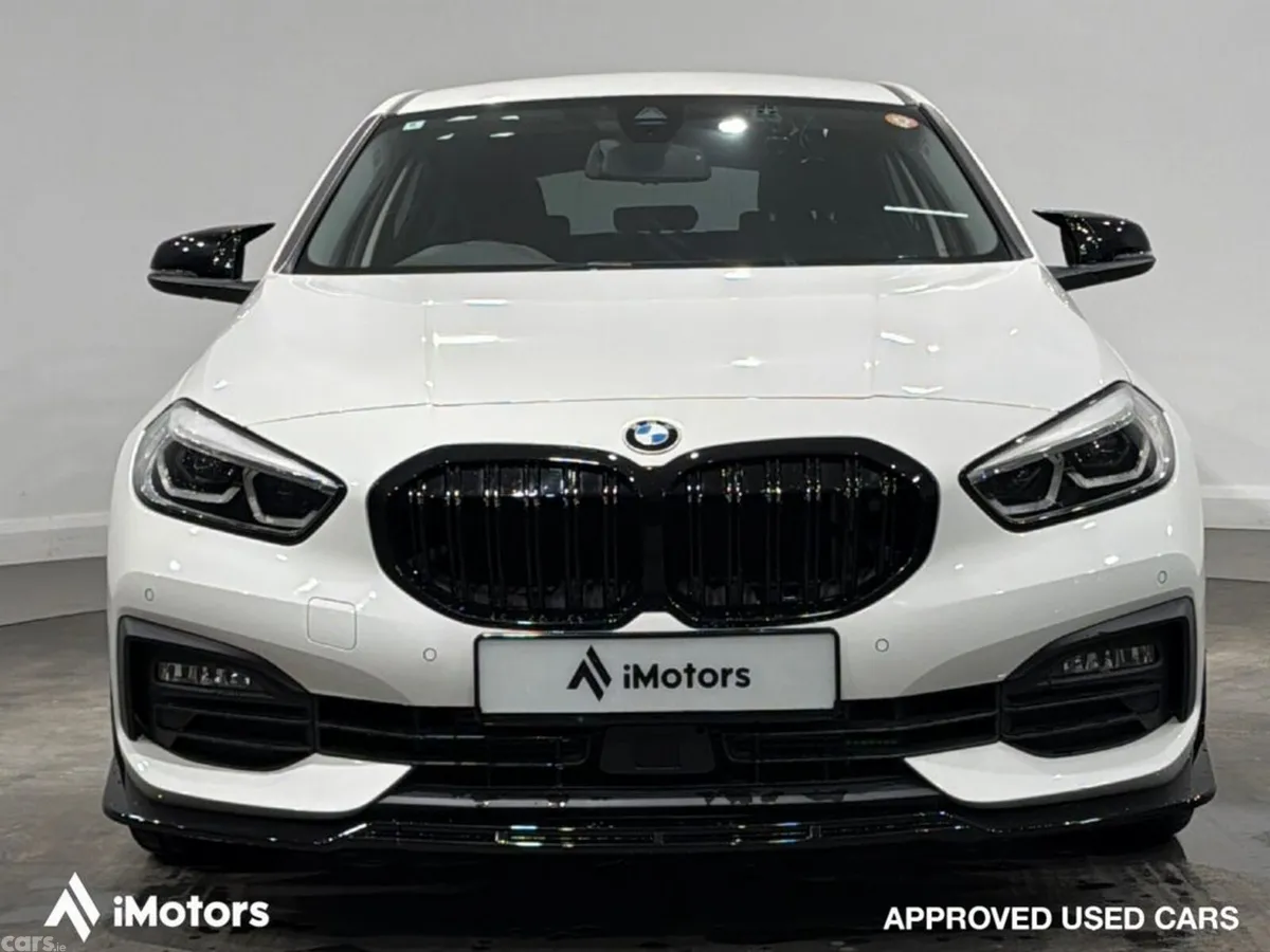 BMW 1-Series Hatchback, Diesel, 2022, White