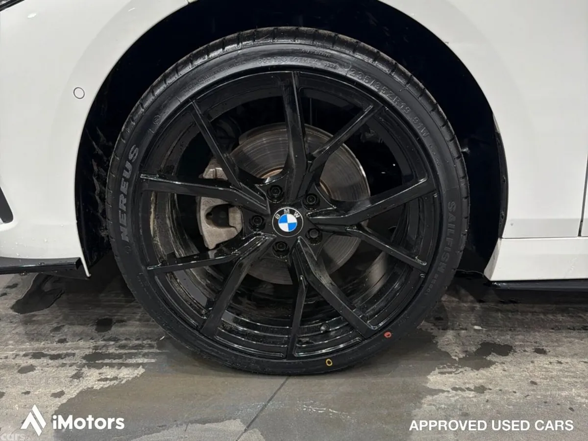 BMW 1-Series Hatchback, Diesel, 2022, White
