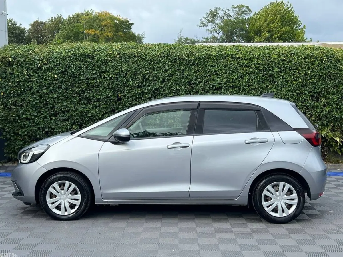 Honda Fit Hatchback, Petrol Hybrid, 2021, Silver