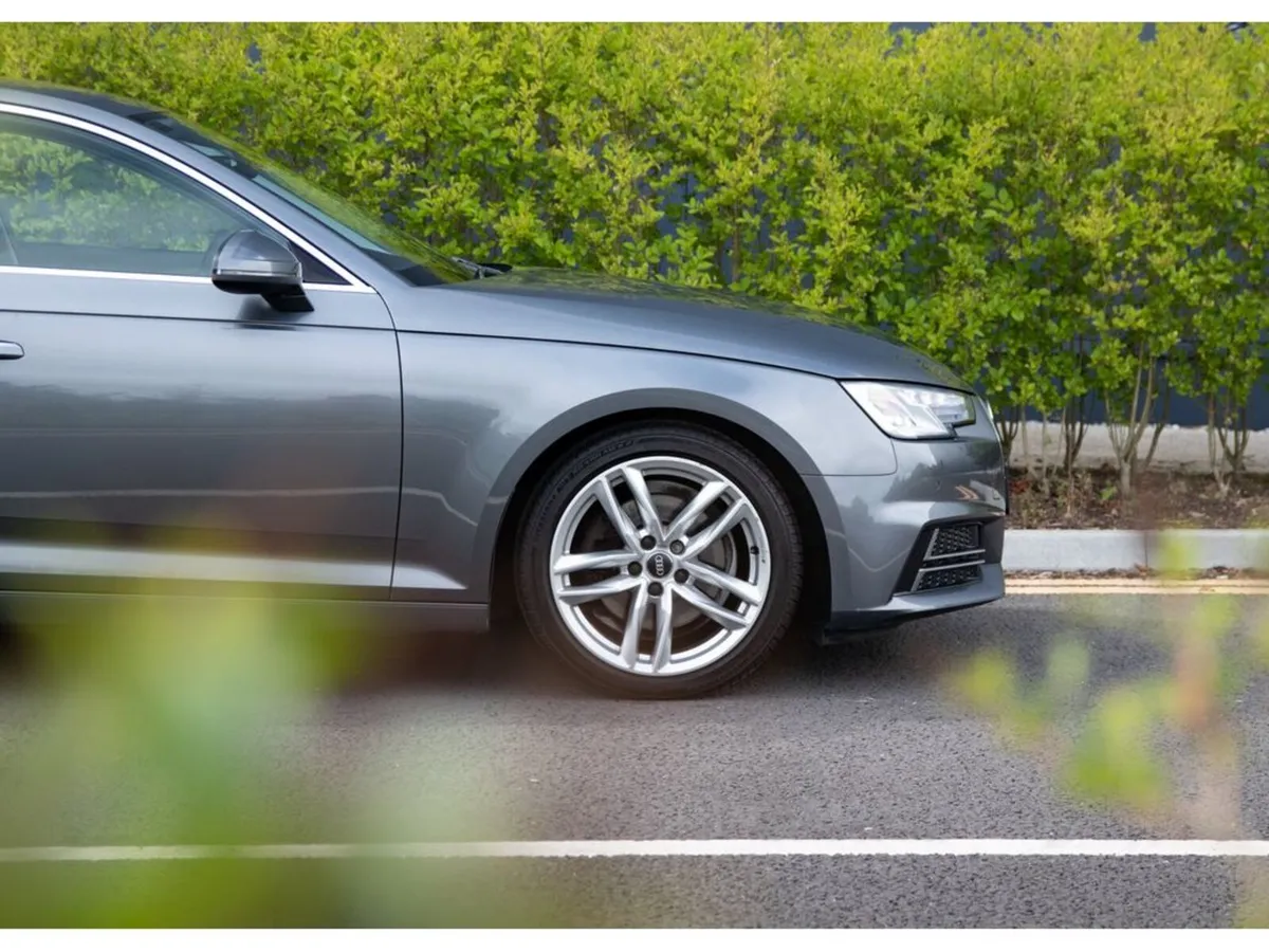 Audi A4 Saloon, Diesel, 2019, Grey