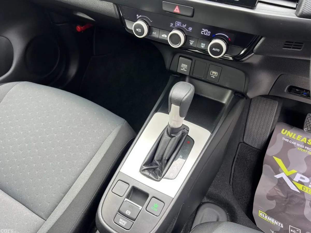 Honda Fit Hatchback, Petrol Hybrid, 2021, Silver