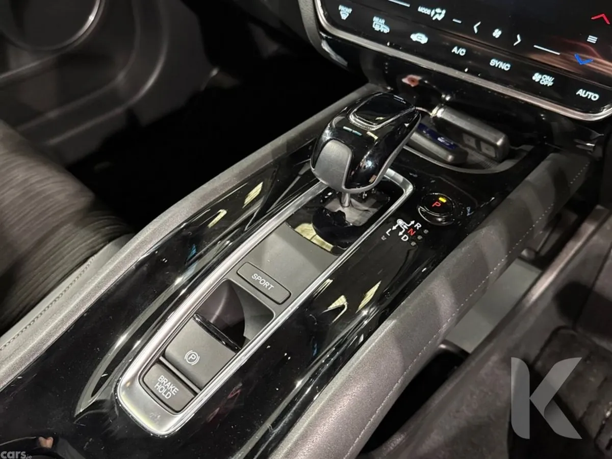 Honda Vezel SUV, Petrol Hybrid, 2018, Brown