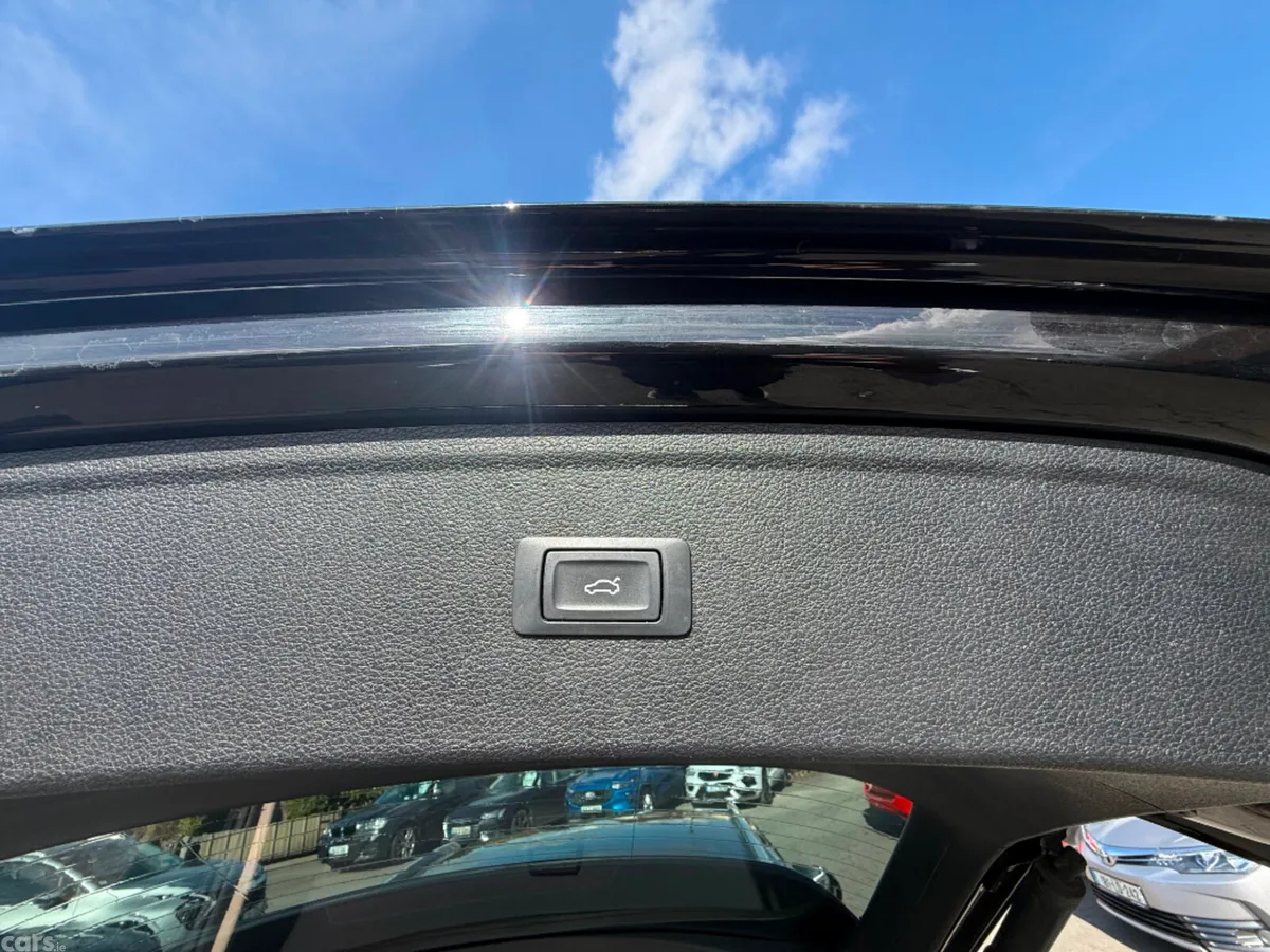 Audi Q5 SUV, Diesel, 2019, Black