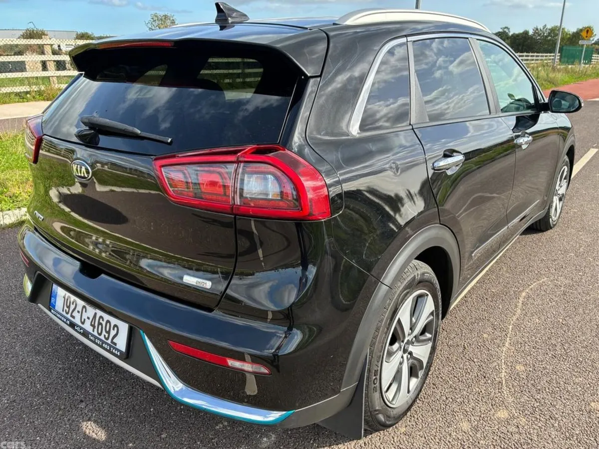 Kia Niro Estate, Petrol Plug-in Hybrid, 2019, Black