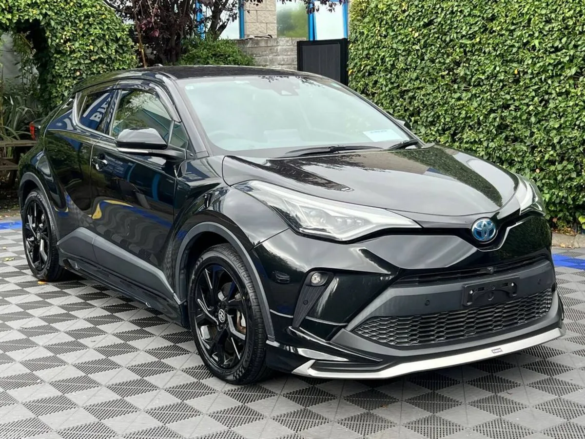 Toyota C-HR SUV, Petrol Hybrid, 2021, Black