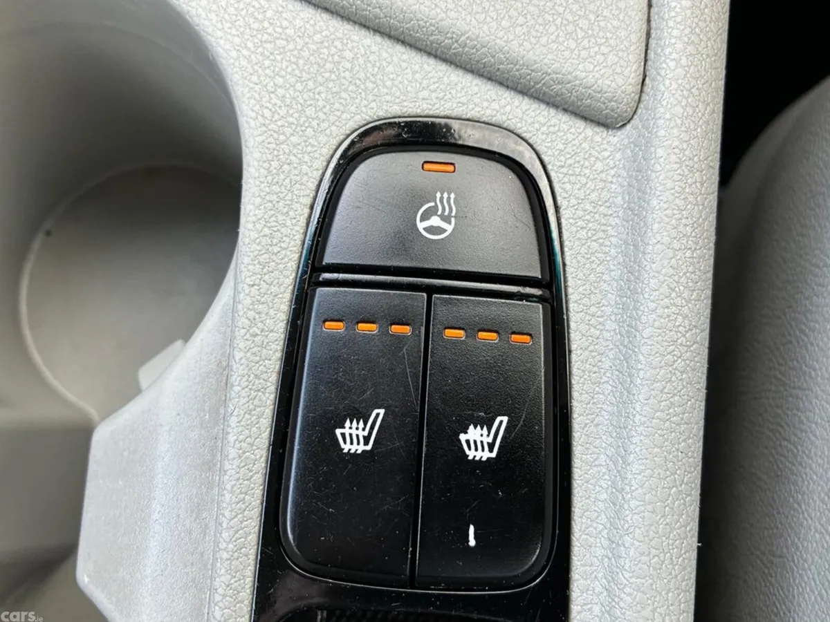 Kia Niro Estate, Petrol Plug-in Hybrid, 2019, Black