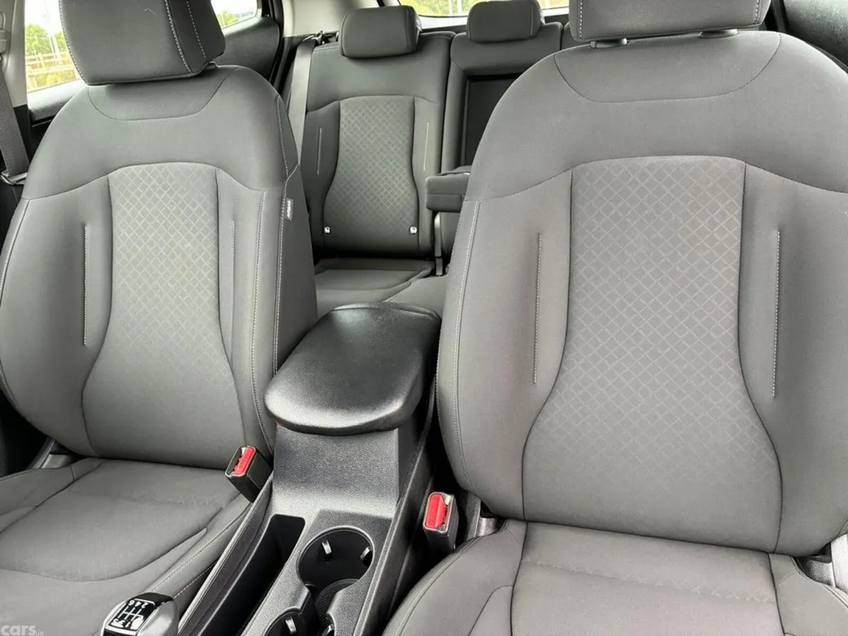 Kia Sportage SUV, Diesel Hybrid, 2026, Black