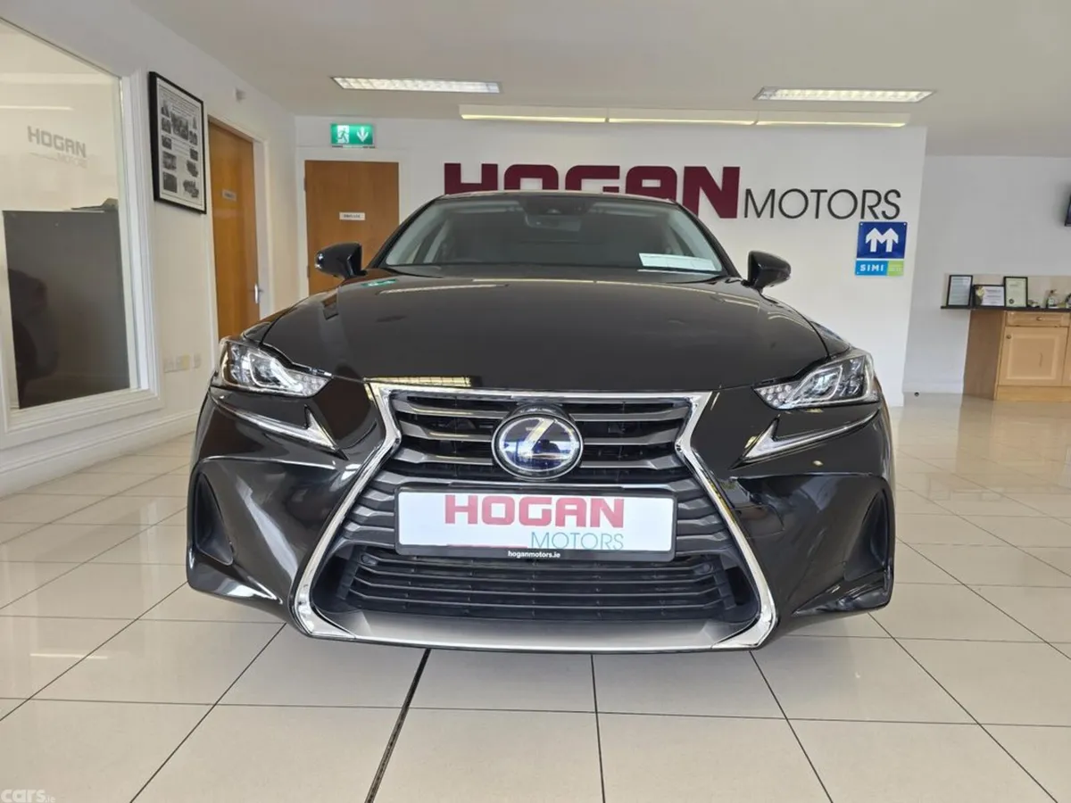 Lexus IS Saloon, Petrol Hybrid, 2019, Black