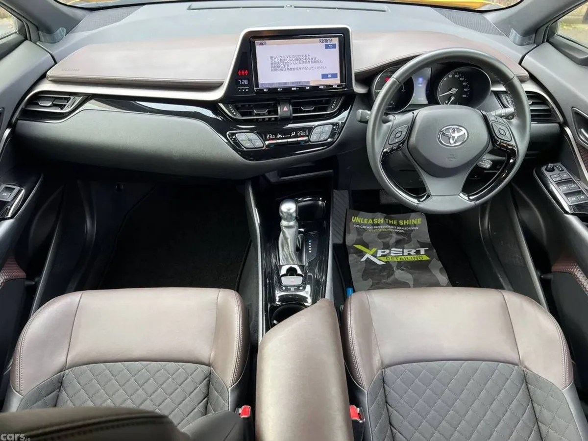 Toyota C-HR SUV, Petrol Hybrid, 2019, Orange