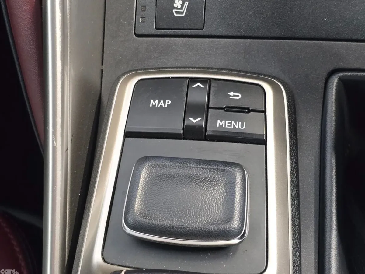 Lexus IS Saloon, Petrol Hybrid, 2019, Black