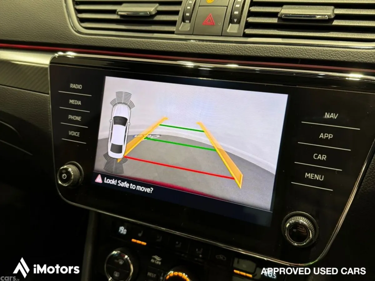 Skoda Superb Saloon, Diesel, 2021, Red