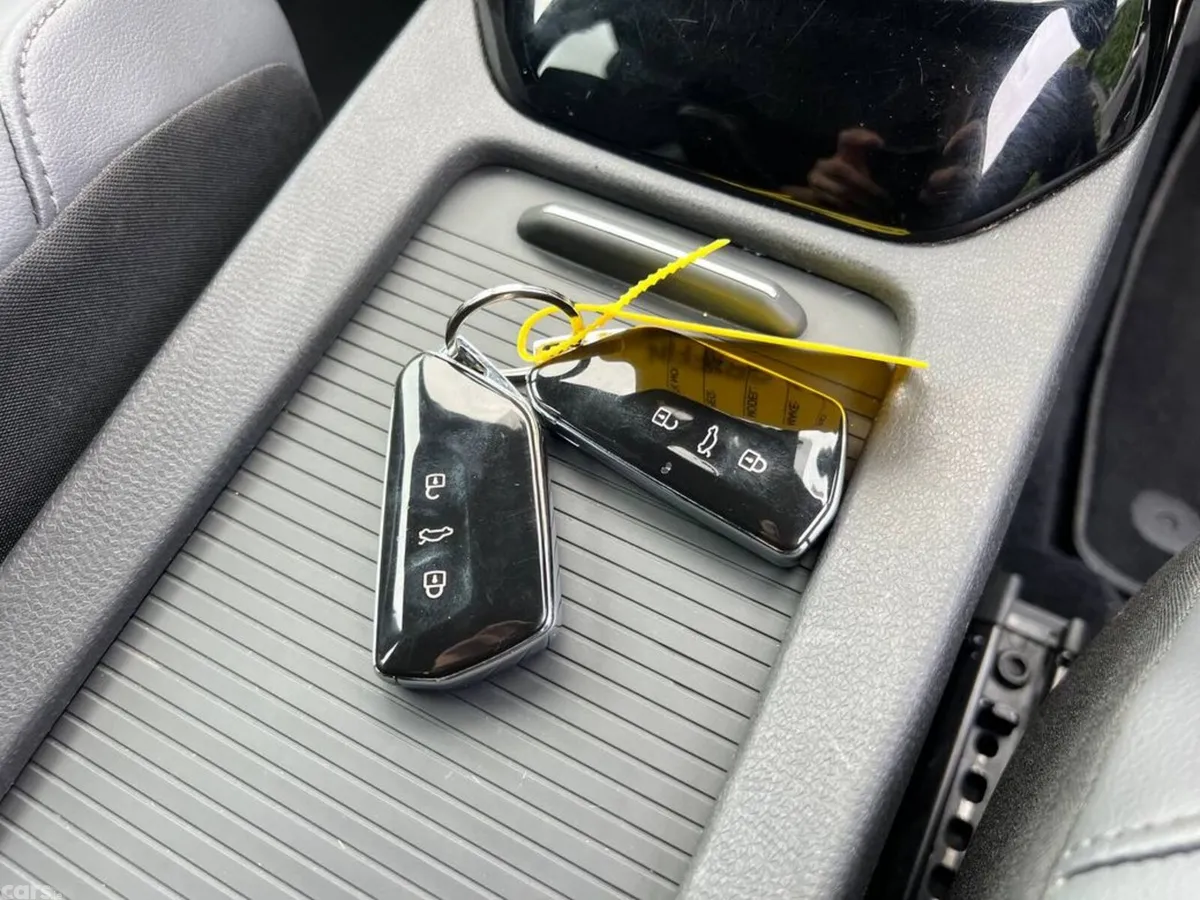 Volkswagen ID.4 Estate, Electric, 2023, Black