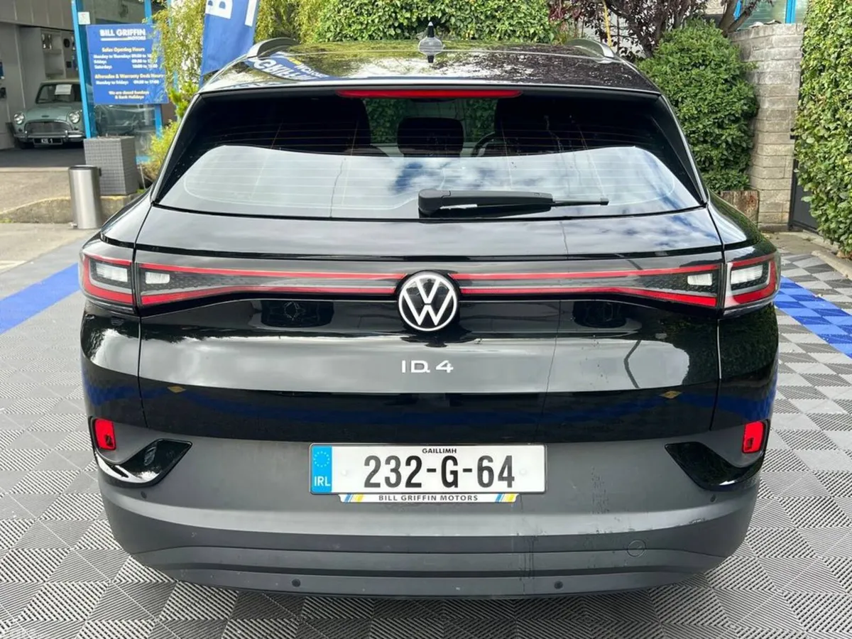 Volkswagen ID.4 Estate, Electric, 2023, Black