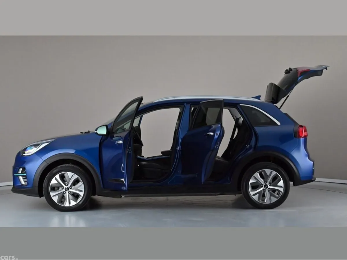 Kia Niro Hatchback, Electric, 2022, Blue