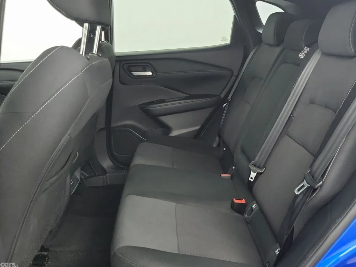 Nissan Qashqai MPV, Petrol, 2021, Blue