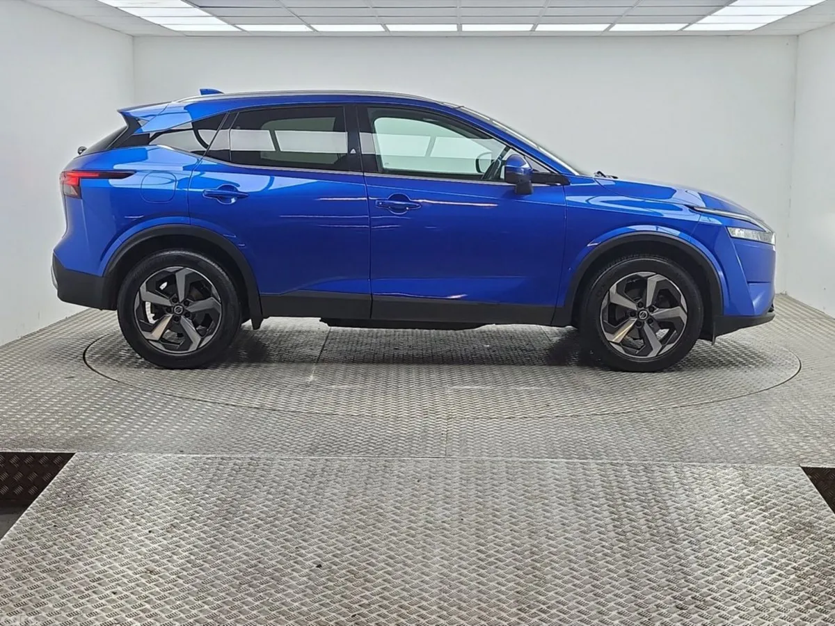 Nissan Qashqai MPV, Petrol, 2021, Blue