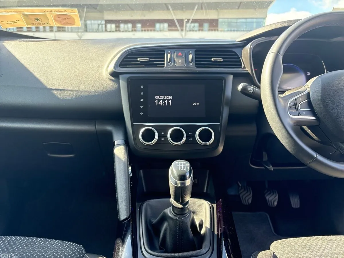 Renault Kadjar SUV, Diesel, 2021, Blue