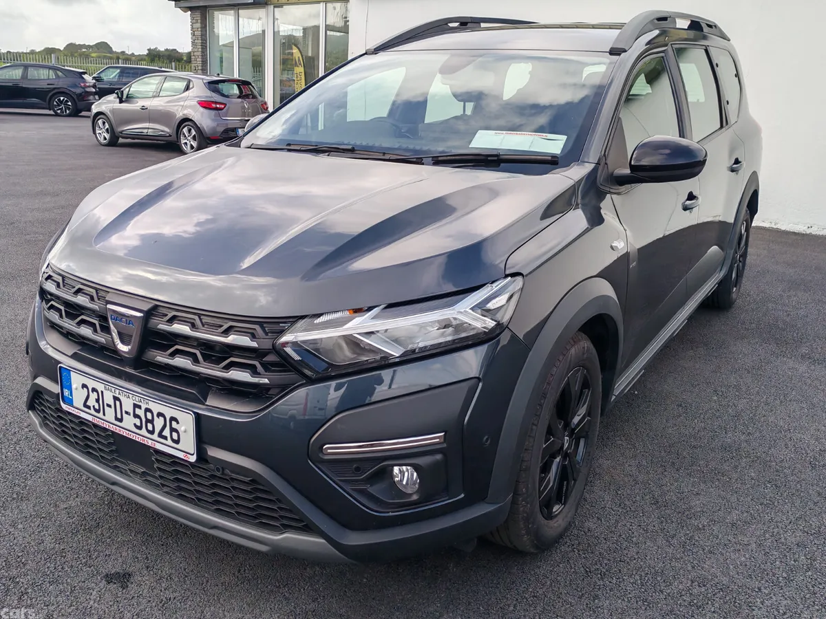 Dacia Jogger Estate/Jeep, Petrol, 2023, Grey
